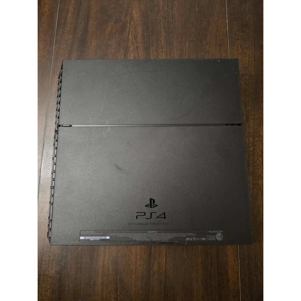 Sony PlayStation 4 PS4 500GB Black Console Gaming Console & Wireless Controller